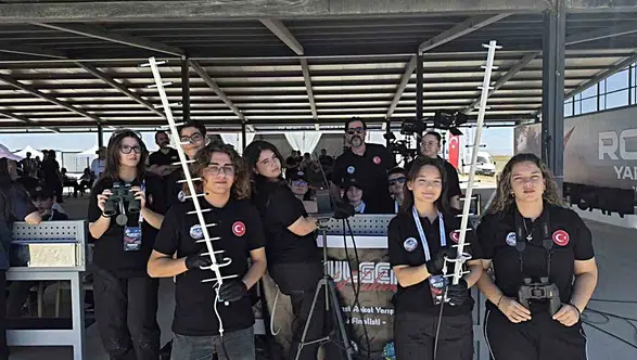 Çivrilli gençlerin gökyüzü zaferi: TEKNOFEST'te dev rakiplerini geride bıraktılar