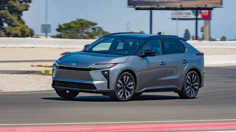 Kağıt üzerindeki verileri unutturdu: Toyota bZ4X gerçek yol testinde sınırları zorladı