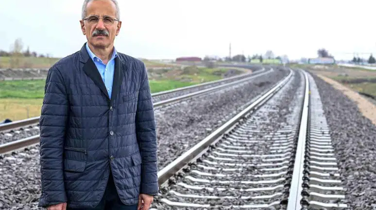 Makinist adaylarına yapay zeka devrimi: Trenler artık sınıfta sürecek
