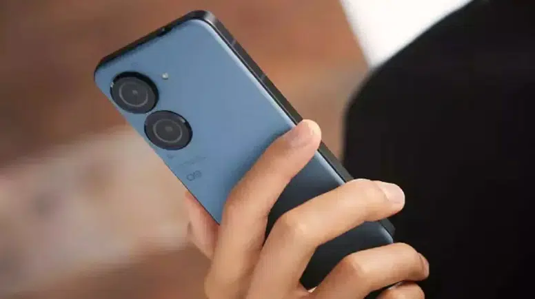 Asus, Akıllı Telefon Üretimini Durduruyor