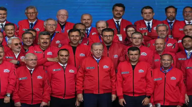 Gençlerin teknoloji tutkusu Şanlıurfa'da zirve yaptı: Erdoğan'dan dev katılım açıklaması