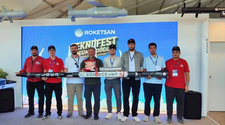 Ege Üniversitesi'nin gökyüzündeki gururu: TEKNOFEST'ten ödülle döndüler