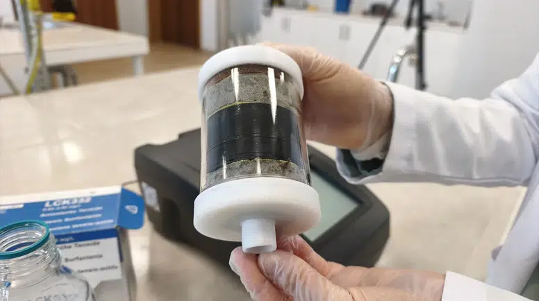Evsel atık sulara yerli çözüm: Mikroplastikleri hapseden filtre geliştirildi
