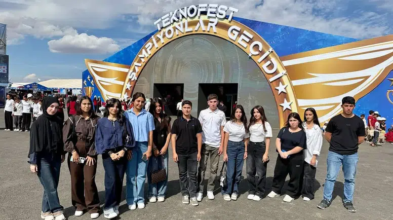 Şırnaklı gençler TEKNOFEST ile teknoloji dünyasına adım attı