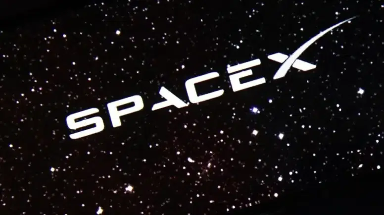 Elon Musk'ın yeni hedefi telekom devlerini sarstı: SpaceX mobil pazara giriyor
