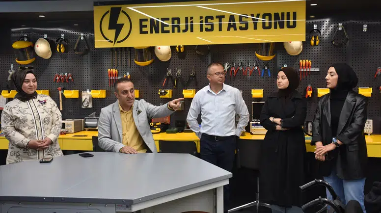 Gümüşhane Üniversitesi'nde teknoloji rüzgarı: Milli Teknoloji Atölyesi kapılarını açtı