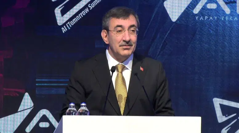 Yapay zekada vites büyüttük: Türkiye dünya sıralamasında 10 basamak birden tırmandı