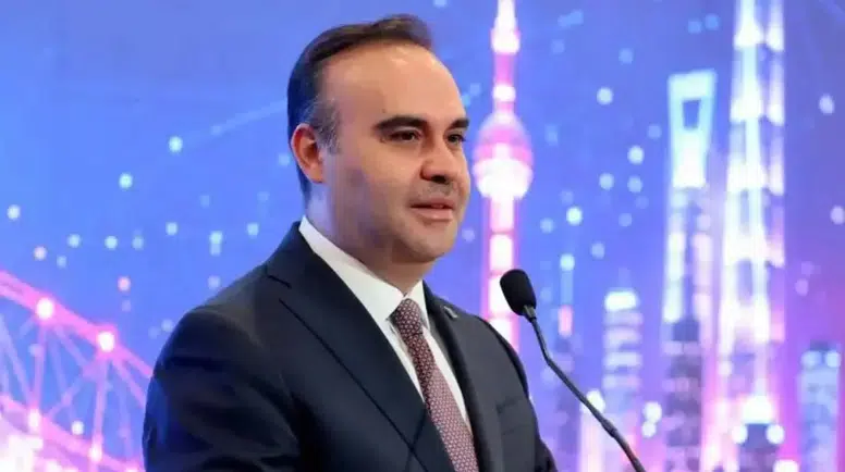 Kuzeyin zirvesine Türk imzası: Bilim heyeti 81 derece enlemde buz hattını aştı
