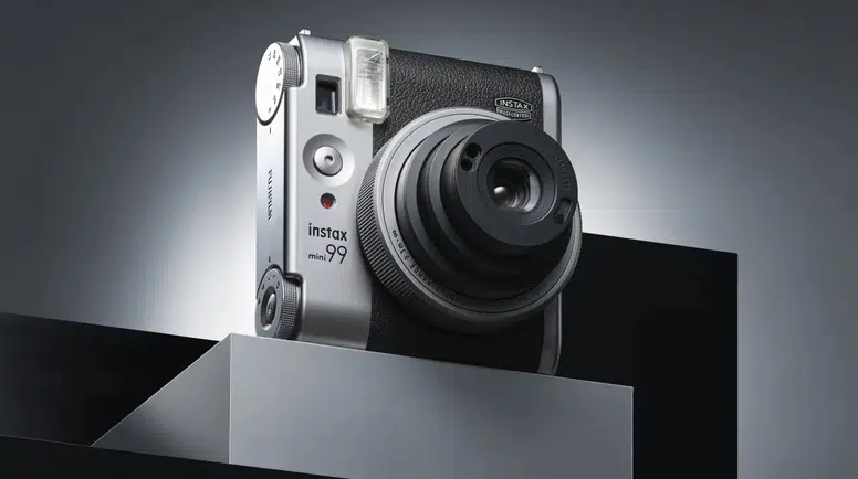 Analog rüzgarı devam ediyor: Fujifilm’in gözdesi yeni gümüş rengiyle sahnede