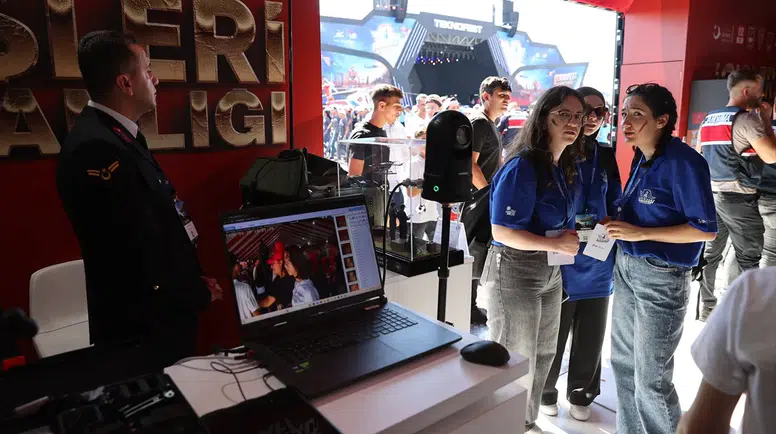 TEKNOFEST'in gizli kahramanı: Yapay zeka Karagöz sahada