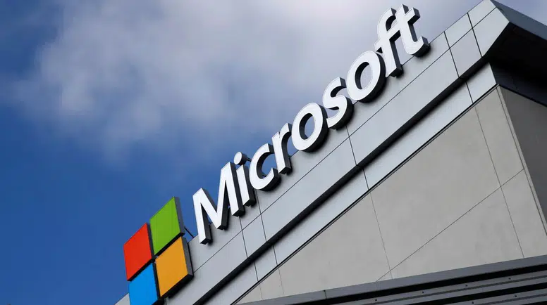 Microsoft'tan Anthropic'e sert uyarı: Yapay zekayı insanlaştırmak felakete davetiye çıkarır