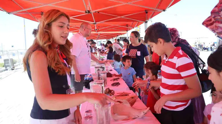 Korkularını bilimle aşıyorlar: Nevşehir Teknopark'ta minik kaşifler doğayı keşfediyor