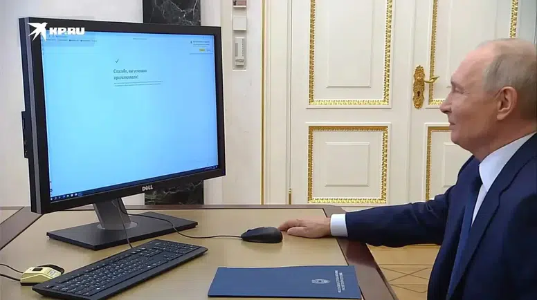 Putin'in oy kullanma görüntüleri teknoloji dünyasını karıştırdı: O detay gözlerden kaçmadı