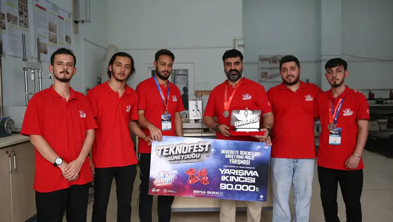 Depremzede öğrencilerden hayat kurtaran teknoloji: AURACORE ile kolonlar artık daha güvenli