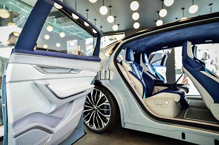 Togg sedan konsepti Zorlu Center’da vatandaşla buluştu! Yerli otomobile büyük ilgi 5