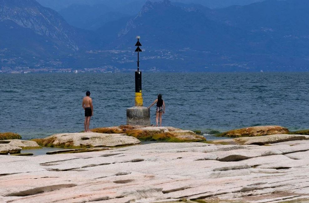 İtalya'nın en büyük gölü kuruyor! 1