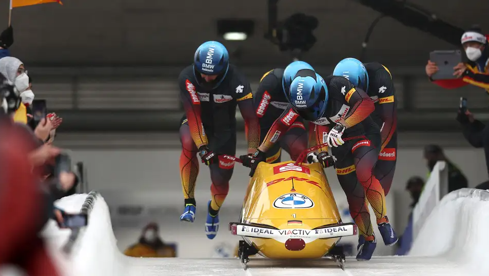 bmw-bobsled