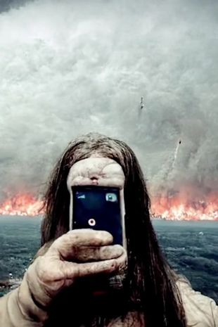 8_AI-generated-end-of-Earth-selfies