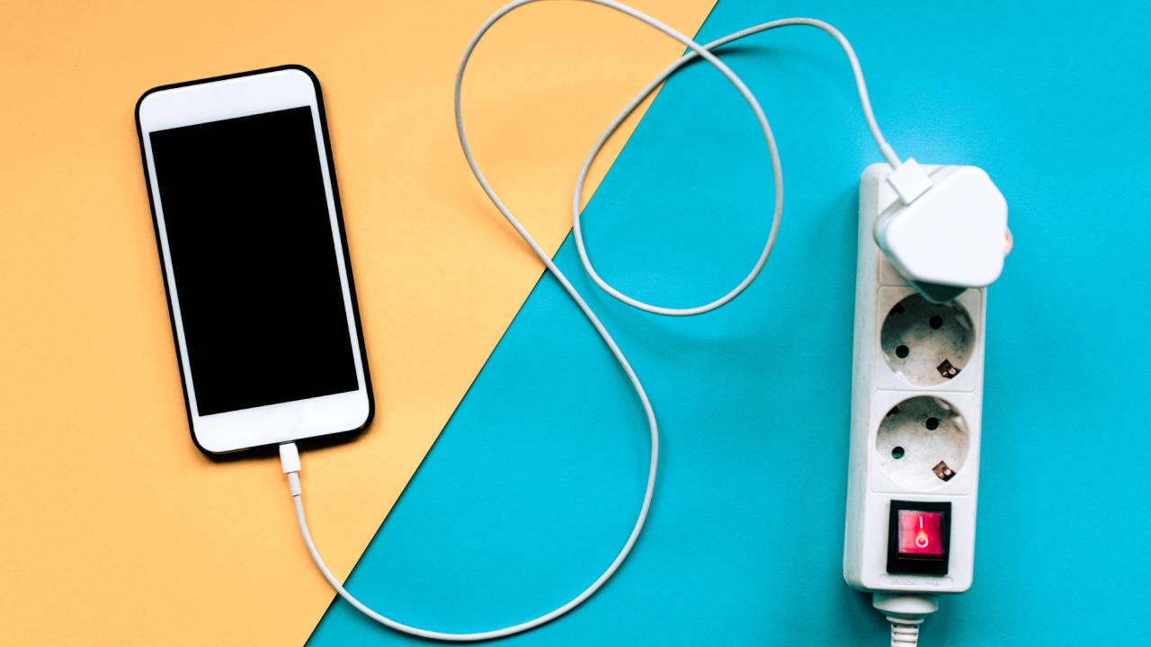 akilli-telefon-sarj-getty-1527598