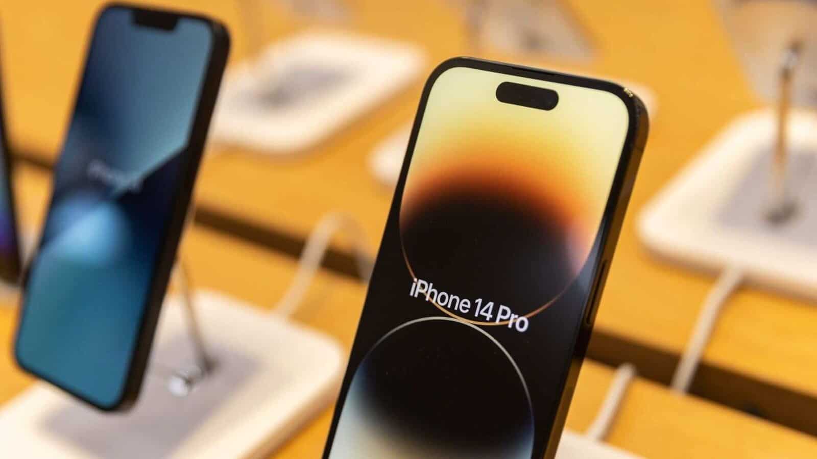 Apple,  titreyen kamera ve kopyala yapıştır hatasını düzeltti 4