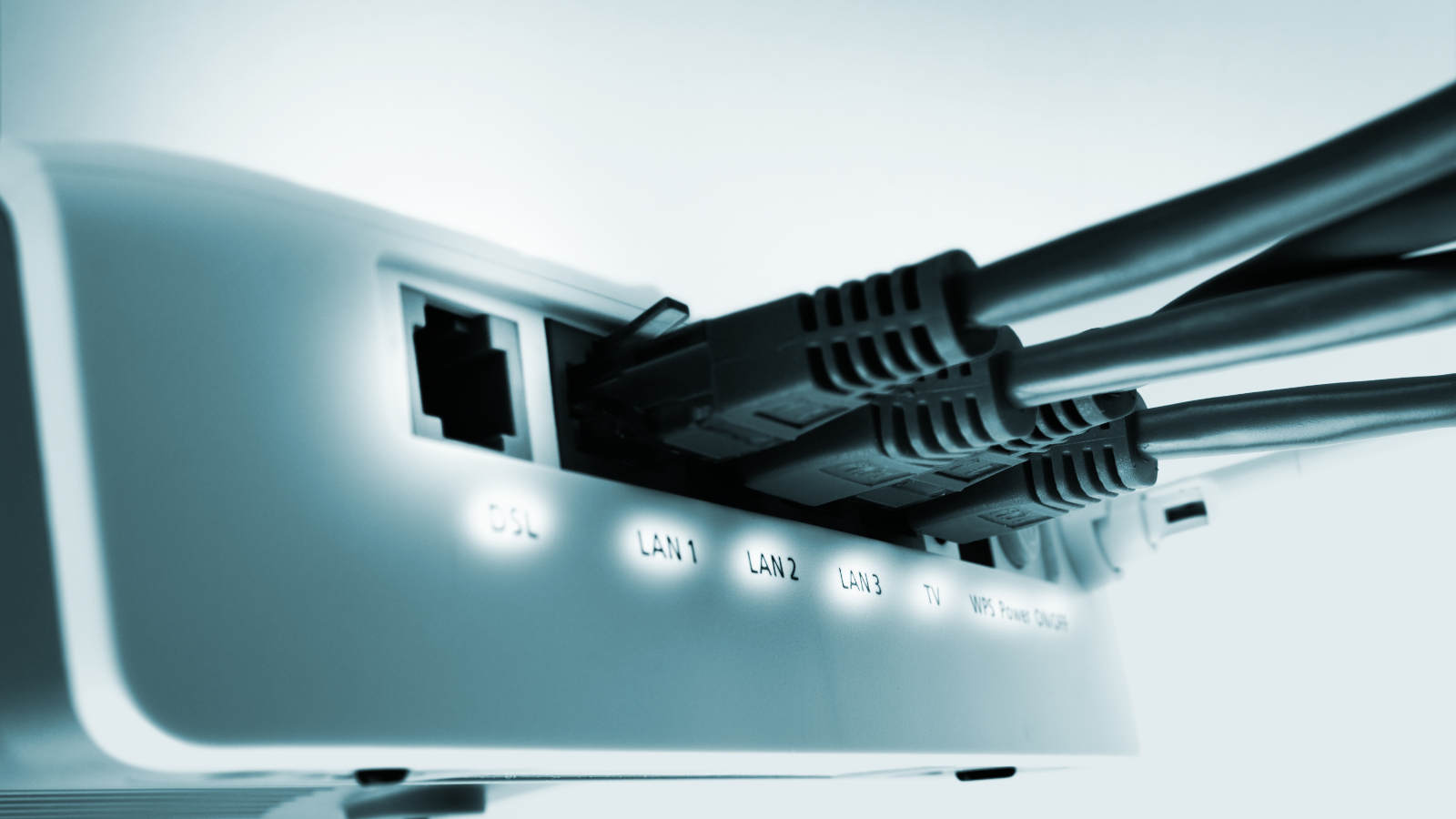 Yatarken neden modemin fişini çekmeliyiz? Uzmanlar uyardı 5