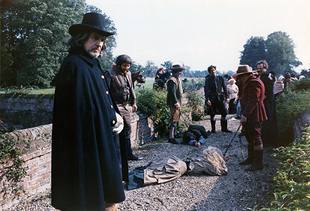 Tarihin en kötü 10 insanı hakkında 10 harika film 9