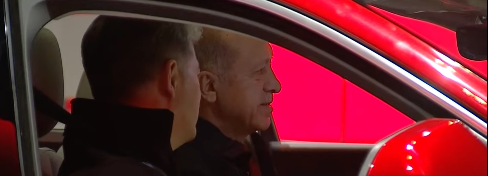 Yerli otomobil Togg banttan indi! İşte Gemlik fabrikası açılış töreninden gurur dolu anlar 8