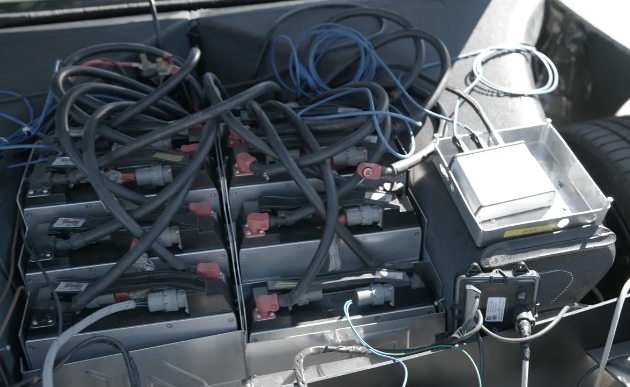 Bu otomobil atmosferi kirletmek yerine temizliyor! 5