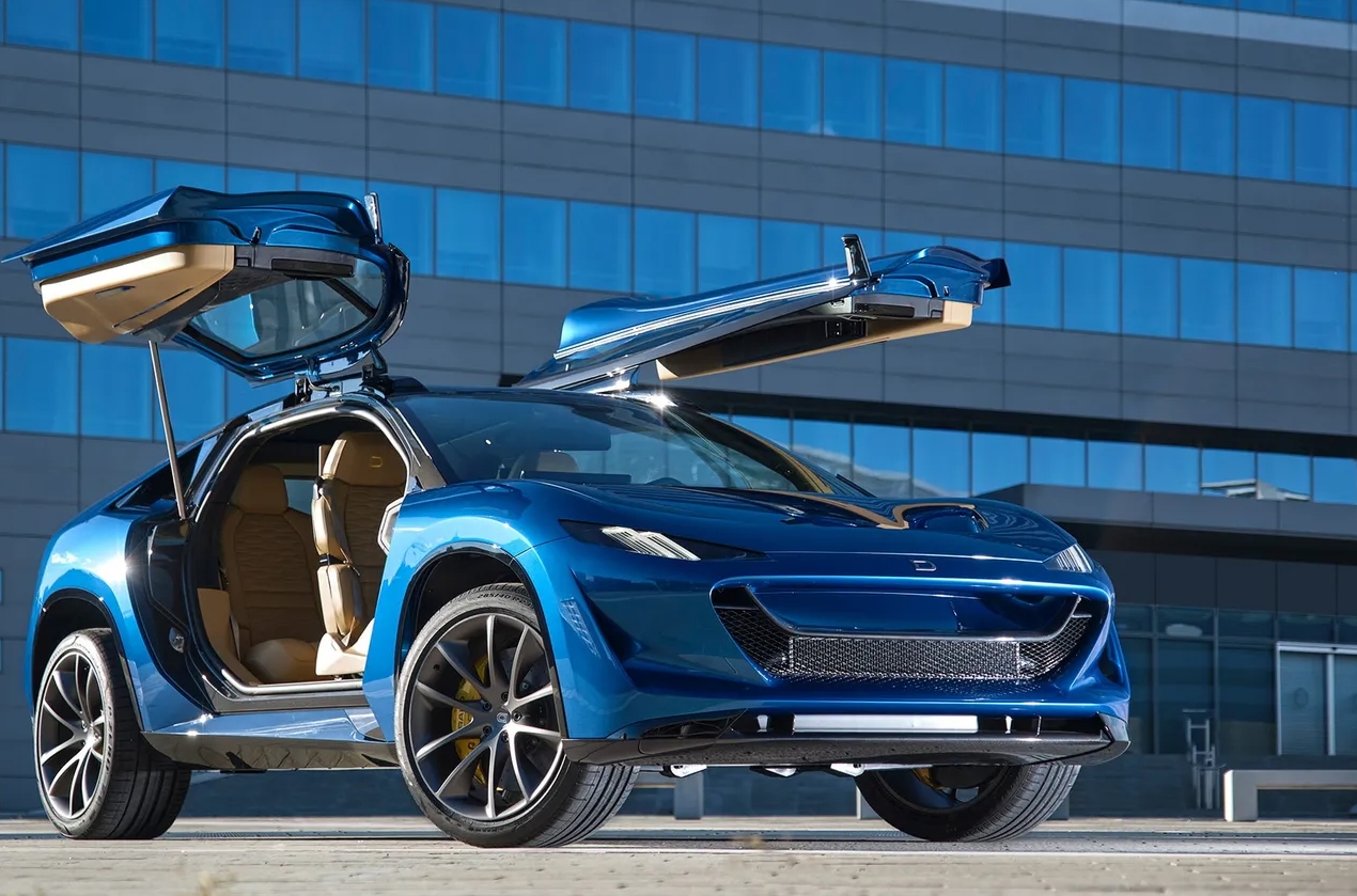 2000 beygir gücündeki elektrikli SUV Drako Dragon tanıtıldı 1