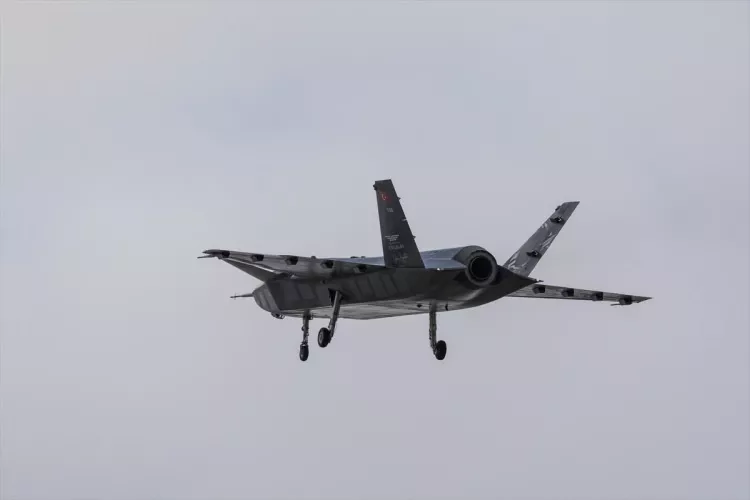 bayraktar kızılelma (2)