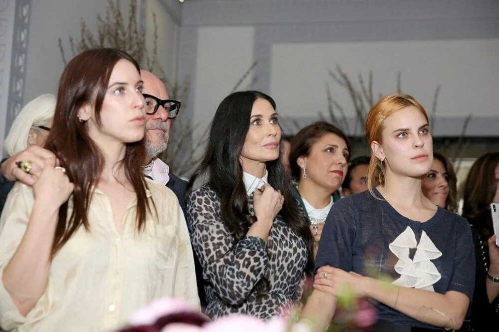 QDqGrUOWokSeEEV3YdE8Jg