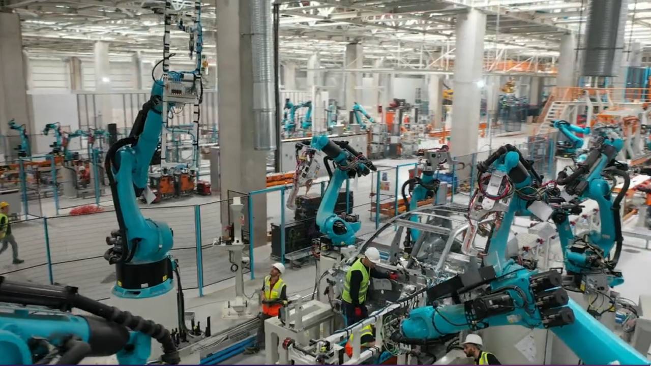 togg-tesislerinde-ilk-uretim-gerceklesti-2