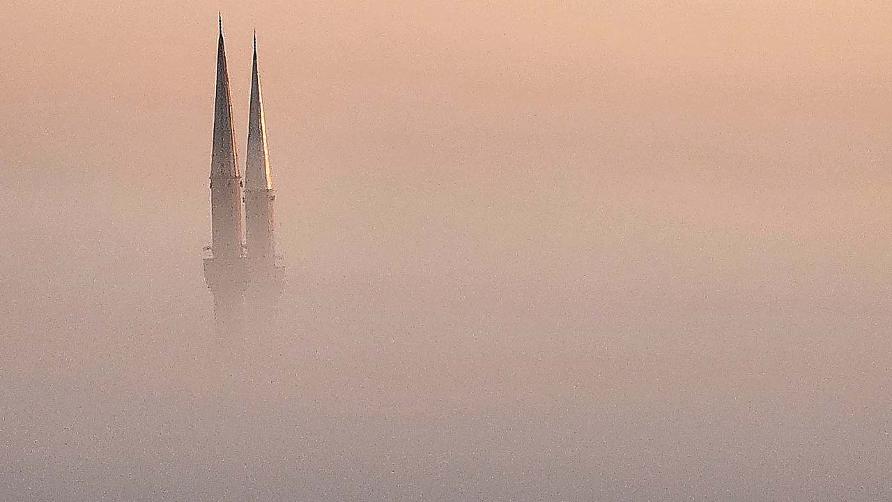 İstanbul adeta Silent Hill'e dönüştü: Yoğun sis ortaya bu manzaraları çıkardı 7