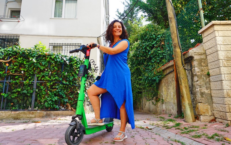 elektrikli-scooter-1_Fotor