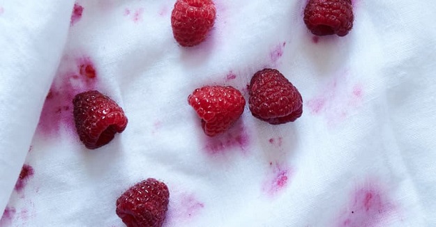 Kaynar suyu kullabileceğiniz 10 şaşırtıcı şey: Gümüş parlatmak ve daha fazlası... 9