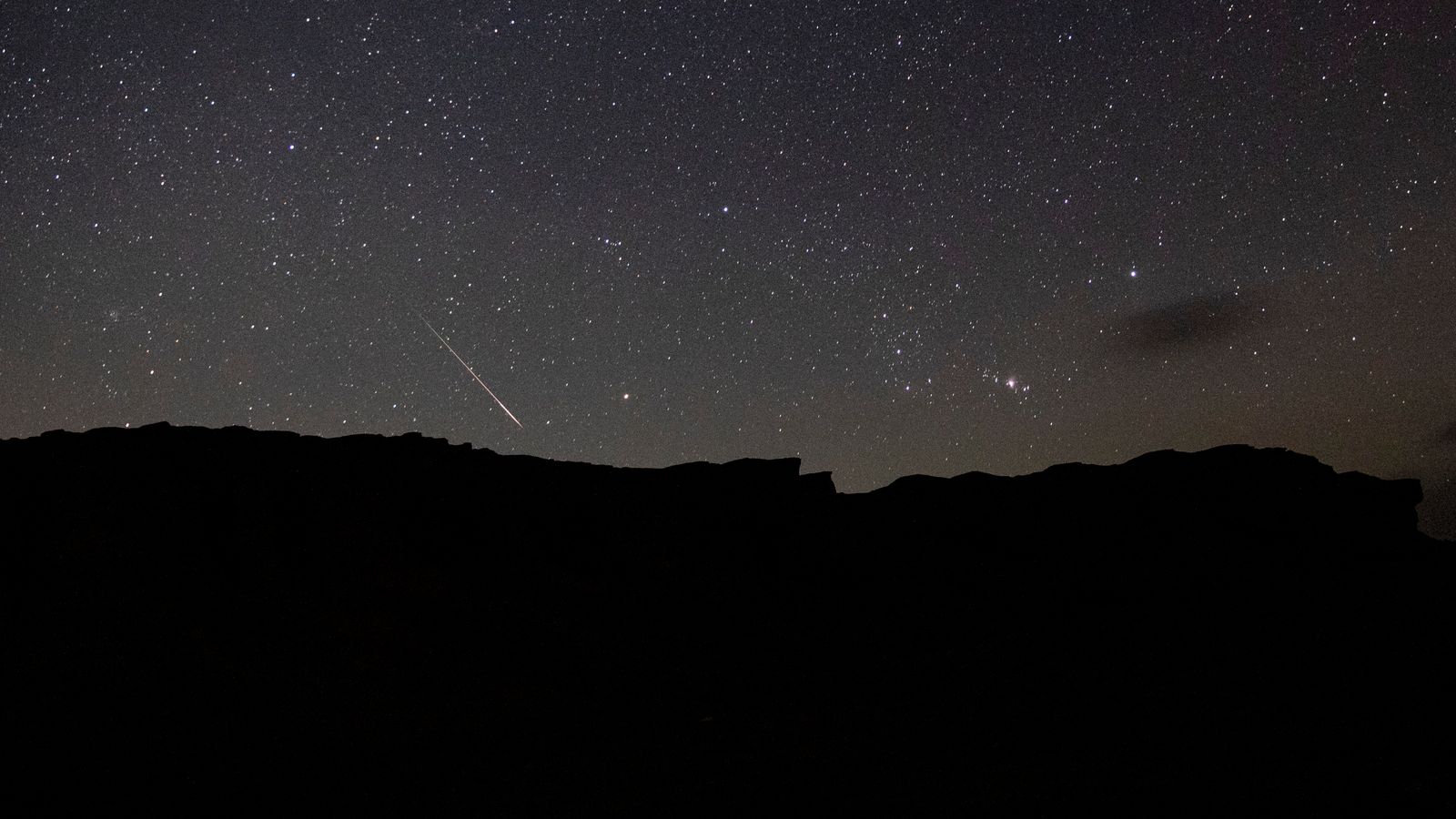 Perseid meteor yağmuru gökyüzünü aydınlattı! Dünya'nın dört bir yanından görüntüler geliyor... 2