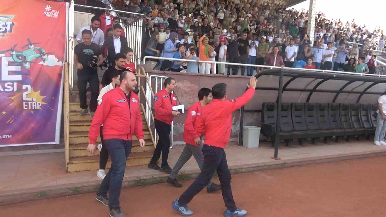 selcuk-bayraktar-next-sosyal-dunyaya-damgasini-vuracak